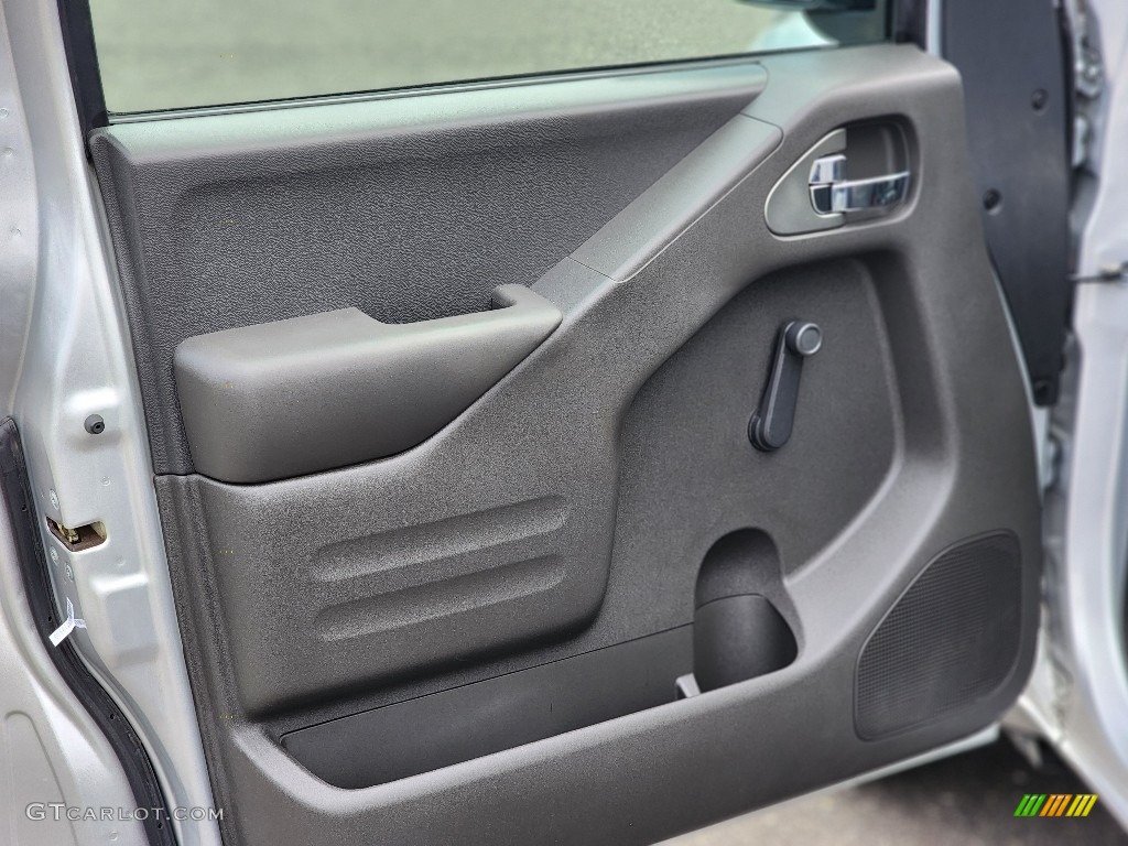 2017 Nissan Frontier S King Cab Door Panel Photos