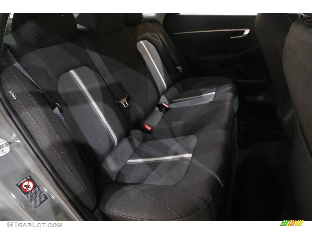 2022 Sonata SE - Hampton Gray / Black photo #14