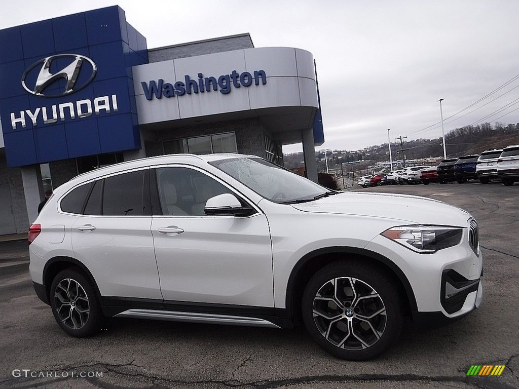 2020 X1 xDrive28i - Alpine White / Oyster/Black photo #2