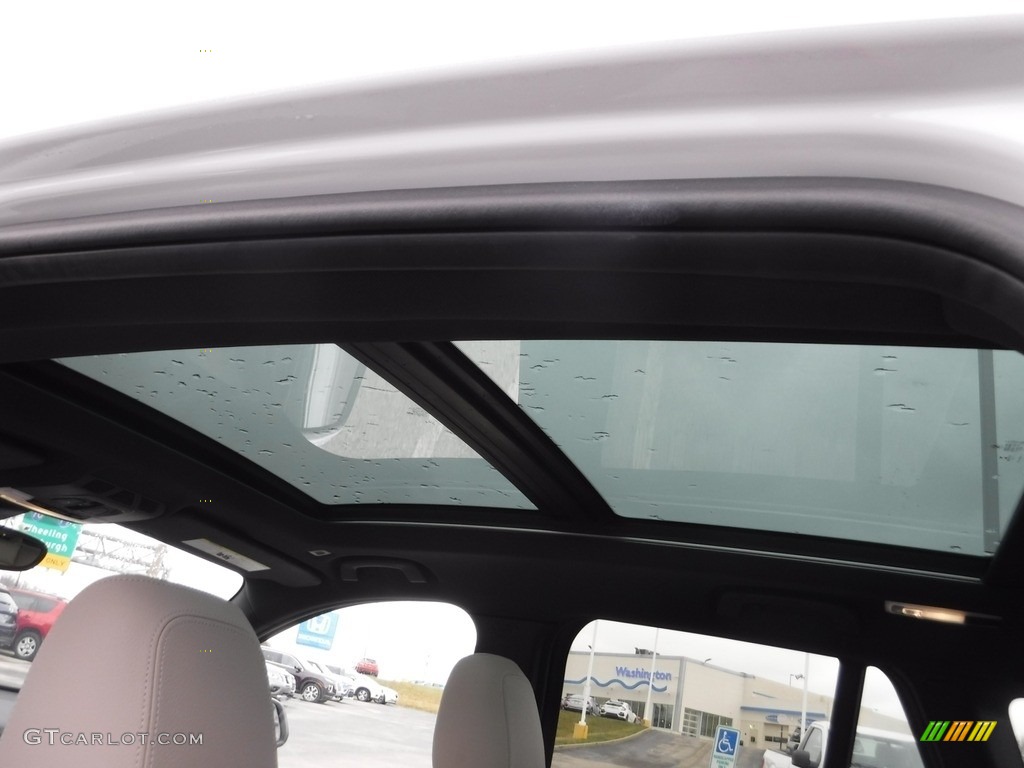 2020 X1 xDrive28i - Alpine White / Oyster/Black photo #11
