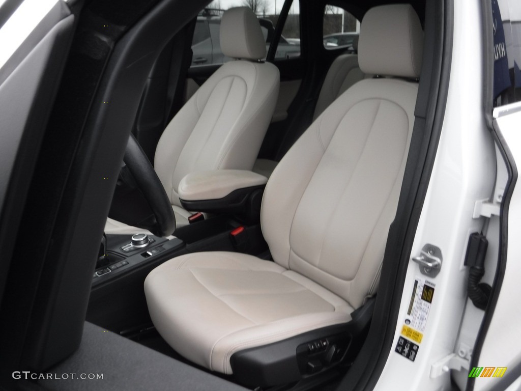 2020 X1 xDrive28i - Alpine White / Oyster/Black photo #14