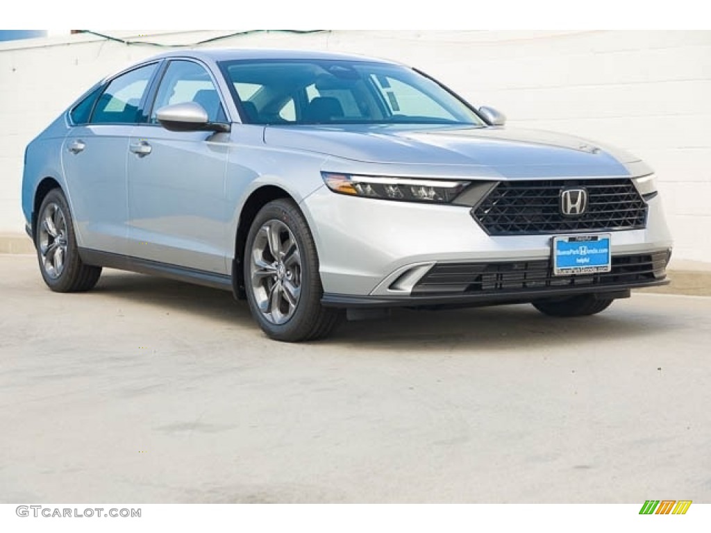 Lunar Silver Metallic 2023 Honda Accord EX Exterior Photo #145705497