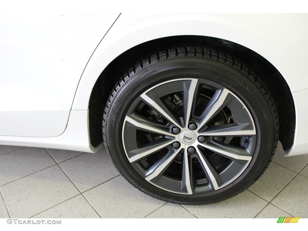 2022 Volvo S60 B5 Momentum Wheel Photo #145708536