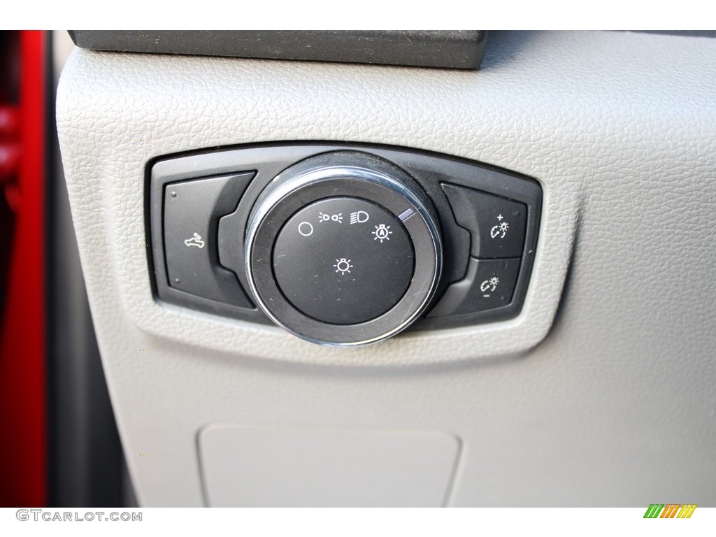 2019 F250 Super Duty XL SuperCab 4x4 - Race Red / Earth Gray photo #21