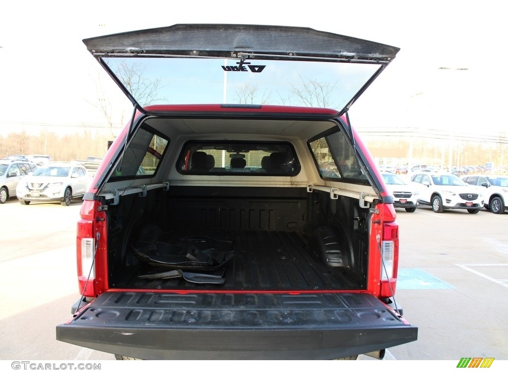 2019 F250 Super Duty XL SuperCab 4x4 - Race Red / Earth Gray photo #33