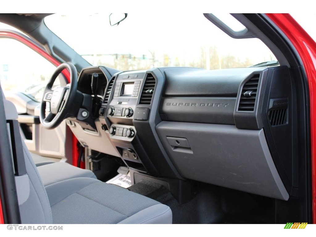 2019 F250 Super Duty XL SuperCab 4x4 - Race Red / Earth Gray photo #35