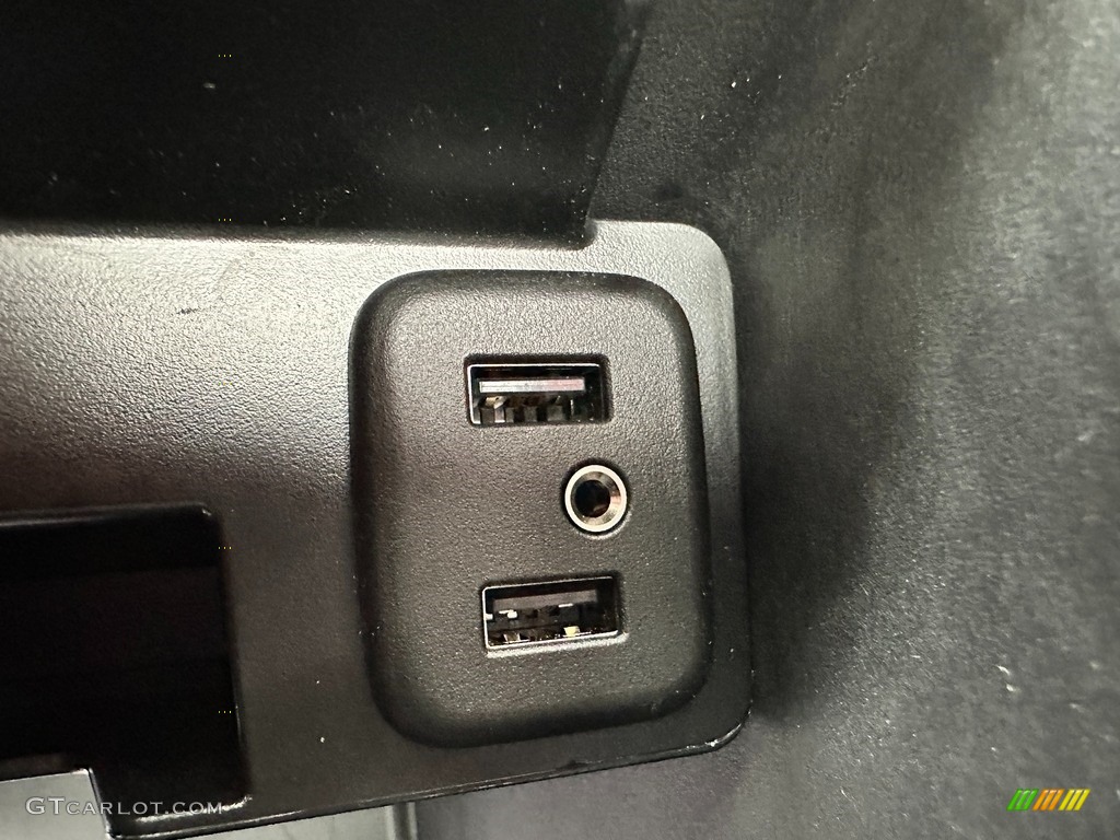 2020 Tahoe Premier 4WD - Summit White / Jet Black photo #41