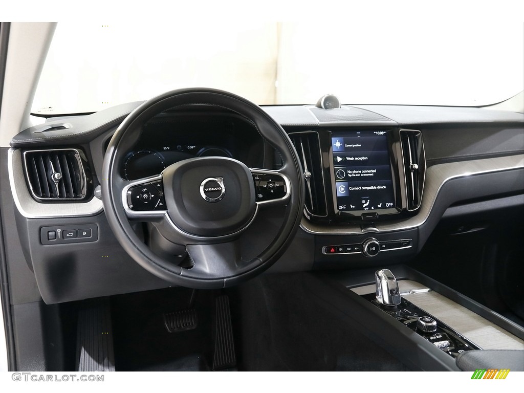 2018 Volvo XC60 T8 eAWD Plug-in Hybrid Charcoal Dashboard Photo #145709879