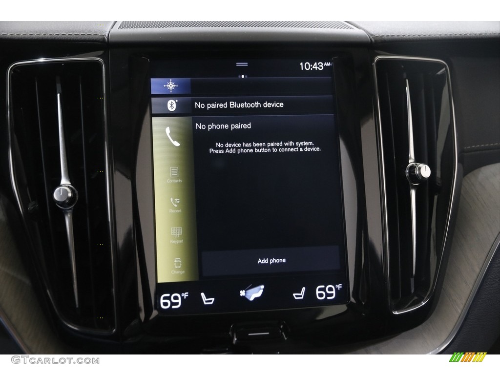 2018 Volvo XC60 T8 eAWD Plug-in Hybrid Controls Photo #145709966