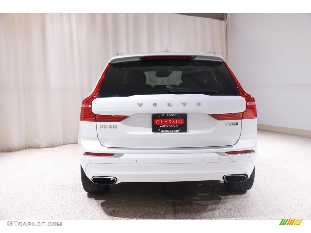 2018 Volvo XC60 T8 eAWD Plug-in Hybrid Exhaust Photos