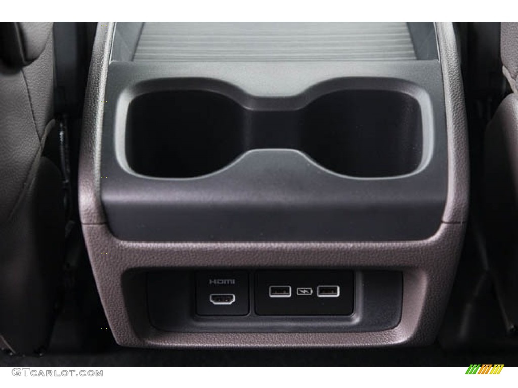 2023 Odyssey Touring - Lunar Silver Metallic / Mocha photo #29