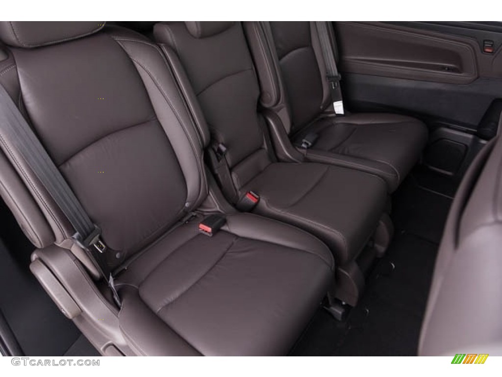 2023 Honda Odyssey Touring Rear Seat Photos