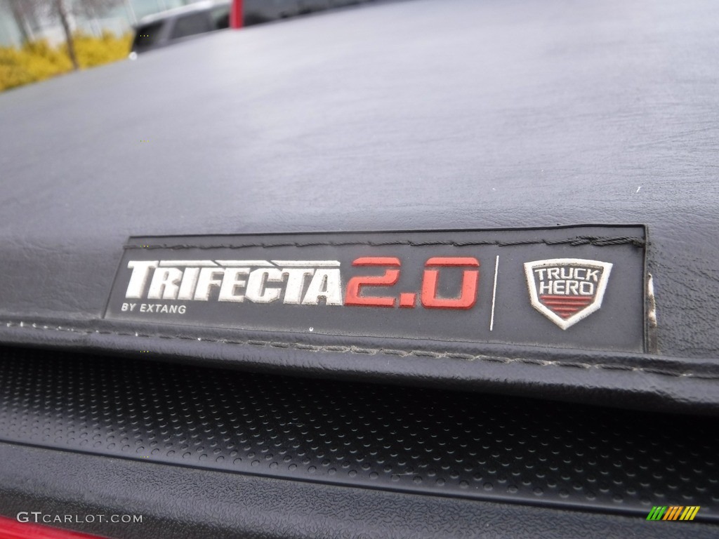 2020 Tacoma SR5 Double Cab 4x4 - Barcelona Red Metallic / Cement photo #21