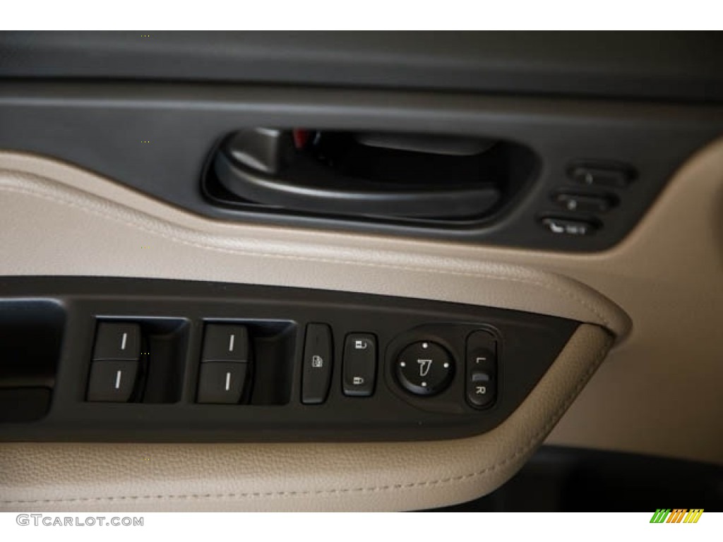 2023 Odyssey EX-L - Radiant Red Metallic II / Beige photo #36