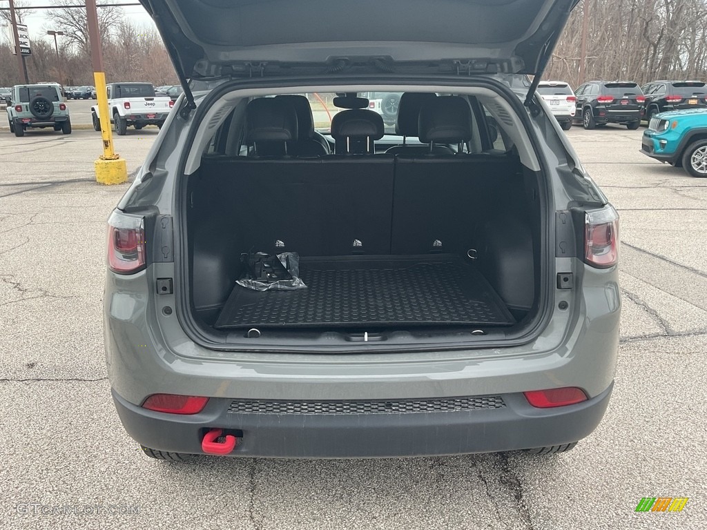 2022 Compass Trailhawk 4x4 - Sting Gray / Black/Ruby Red photo #12