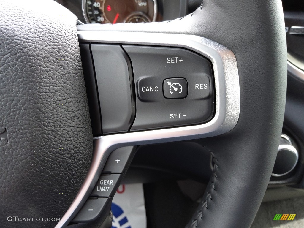 2023 Ram 1500 Big Horn Quad Cab 4x4 Diesel Gray/Black Steering Wheel Photo #145716502