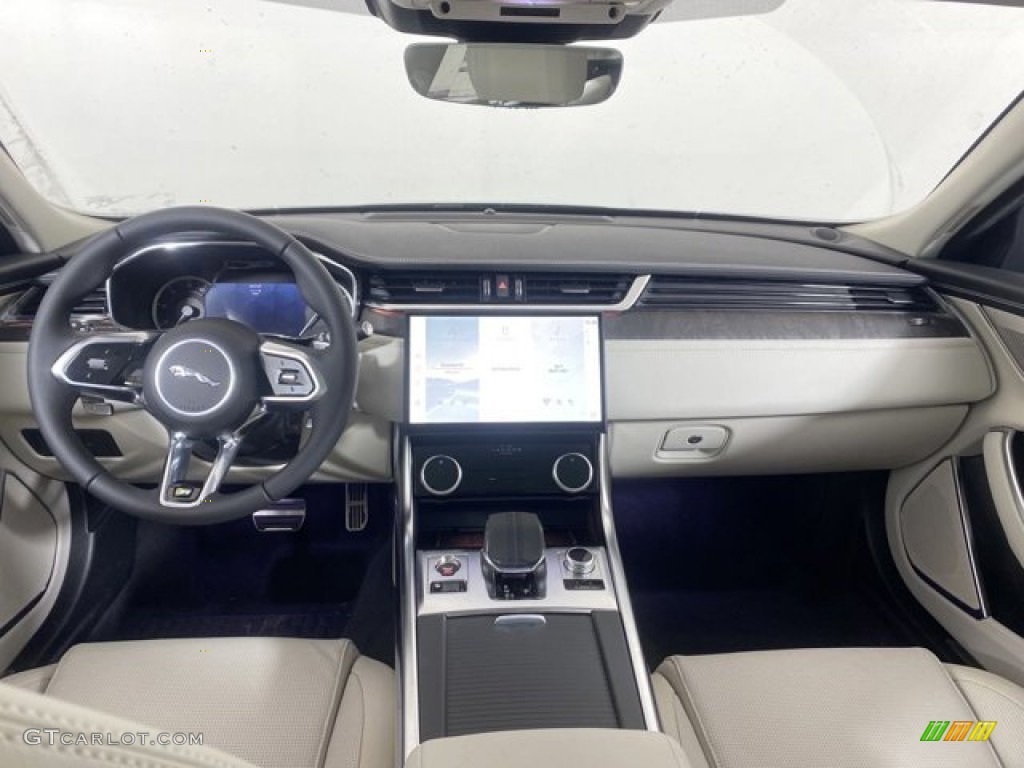 2023 XF R-Dynamic SE AWD - British Racing Green Metallic / Lt Oyster/Ebony photo #4