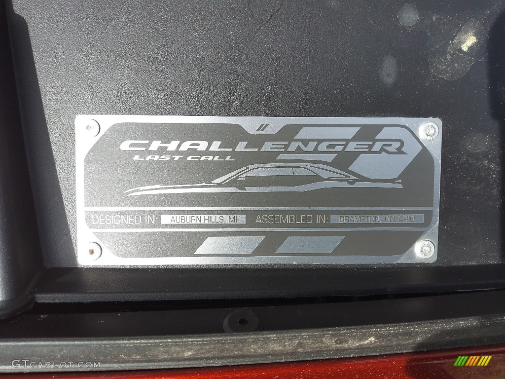 2023 Challenger R/T Scat Pack Shaker - Sinamon Stick / Black photo #10
