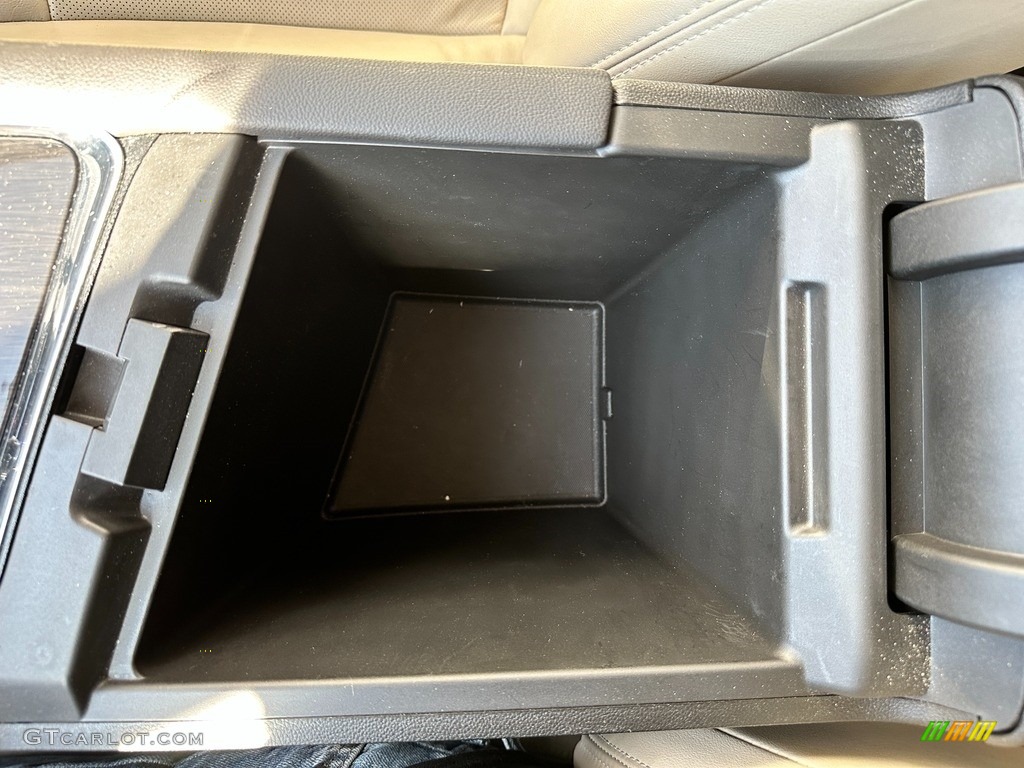 2018 Enclave Essence - Pepperdust Metallic / Shale photo #33