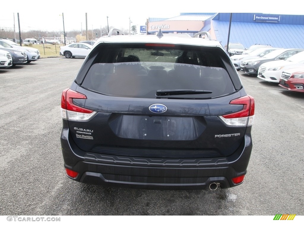 2019 Forester 2.5i Limited - Dark Gray Metallic / Black photo #6