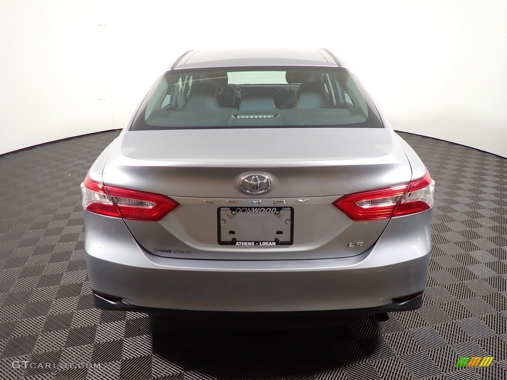 2019 Camry LE - Celestial Silver Metallic / Ash photo #11