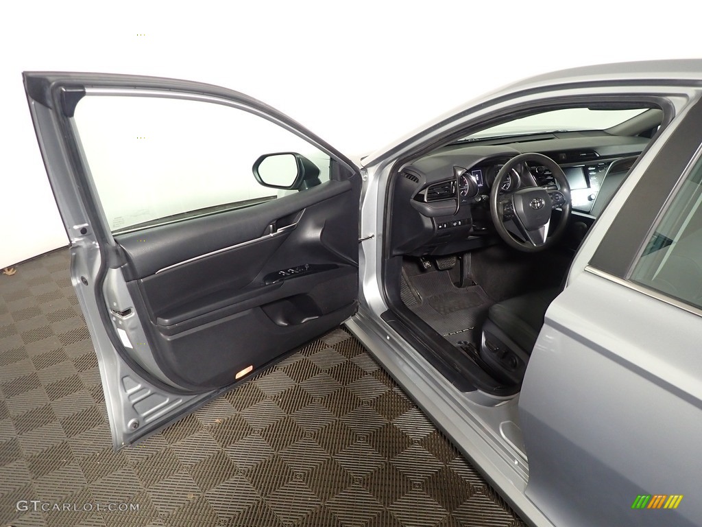2019 Camry LE - Celestial Silver Metallic / Ash photo #16