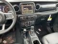 Black - Wrangler Unlimited Sahara 4x4 Photo No. 6