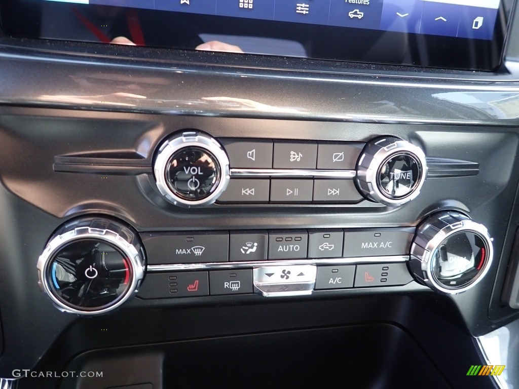 2022 Ford F150 XLT SuperCrew 4x4 Controls Photos