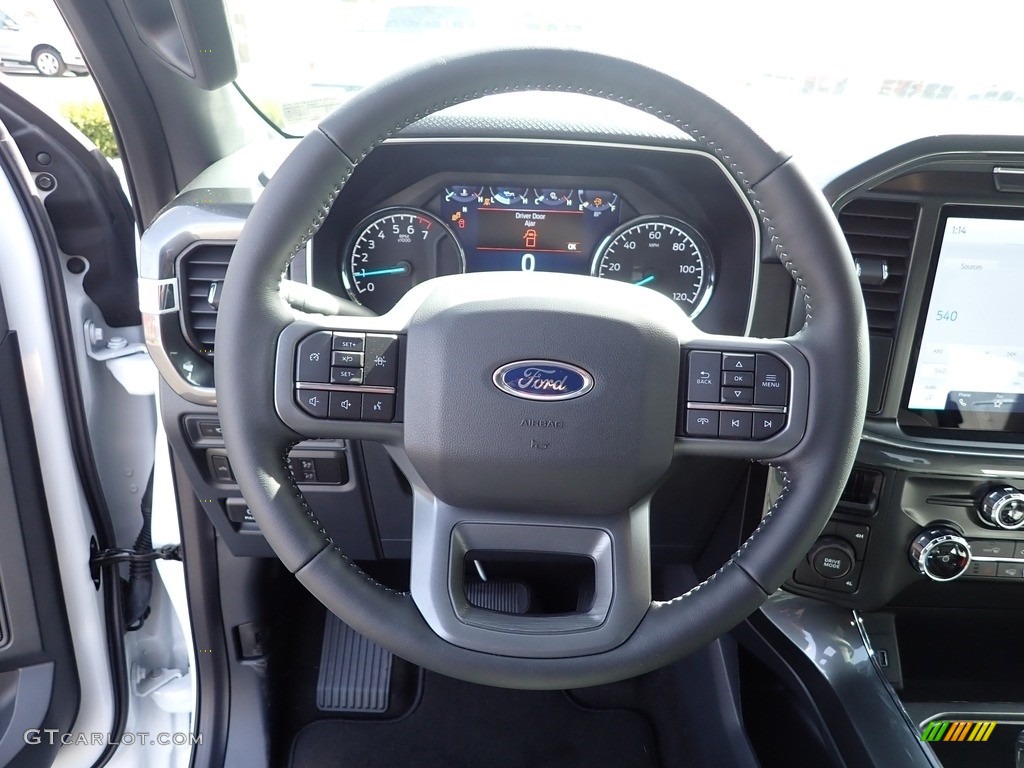 2022 Ford F150 XLT SuperCrew 4x4 Black Steering Wheel Photo #145727170