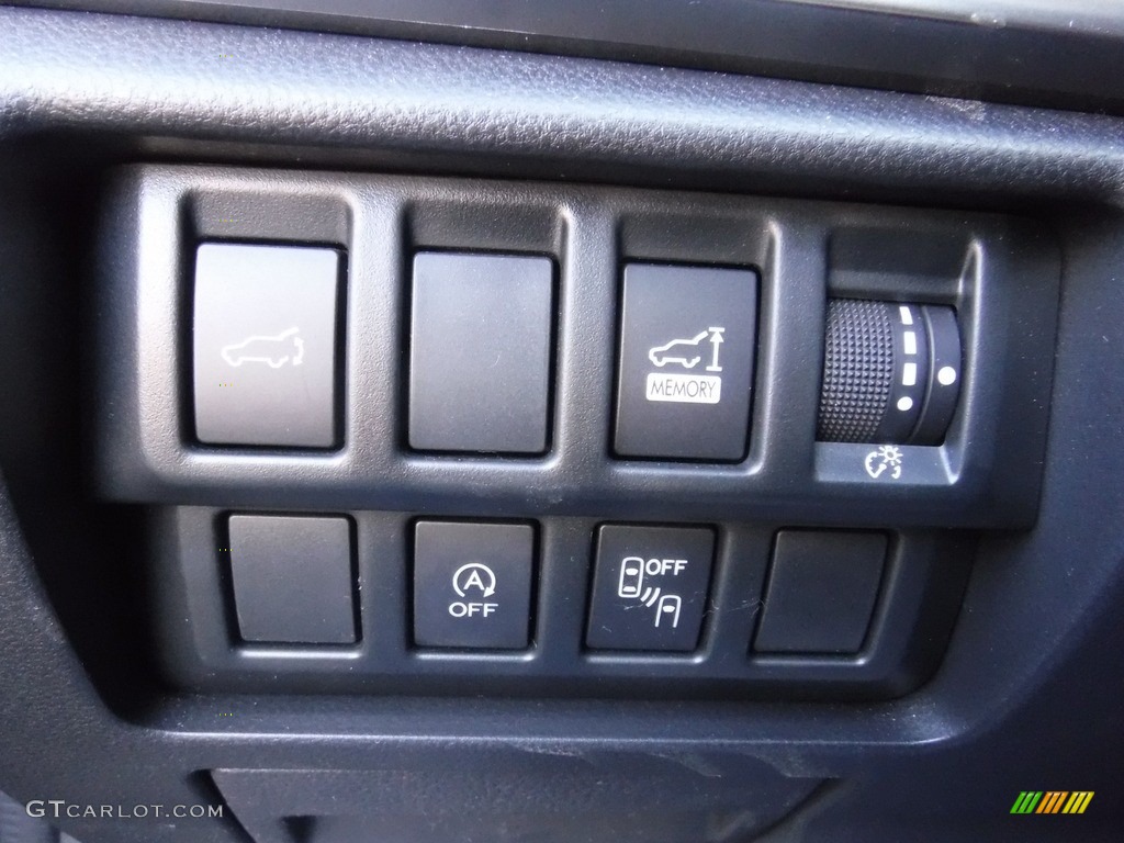 2019 Forester 2.5i Premium - Dark Gray Metallic / Black photo #10