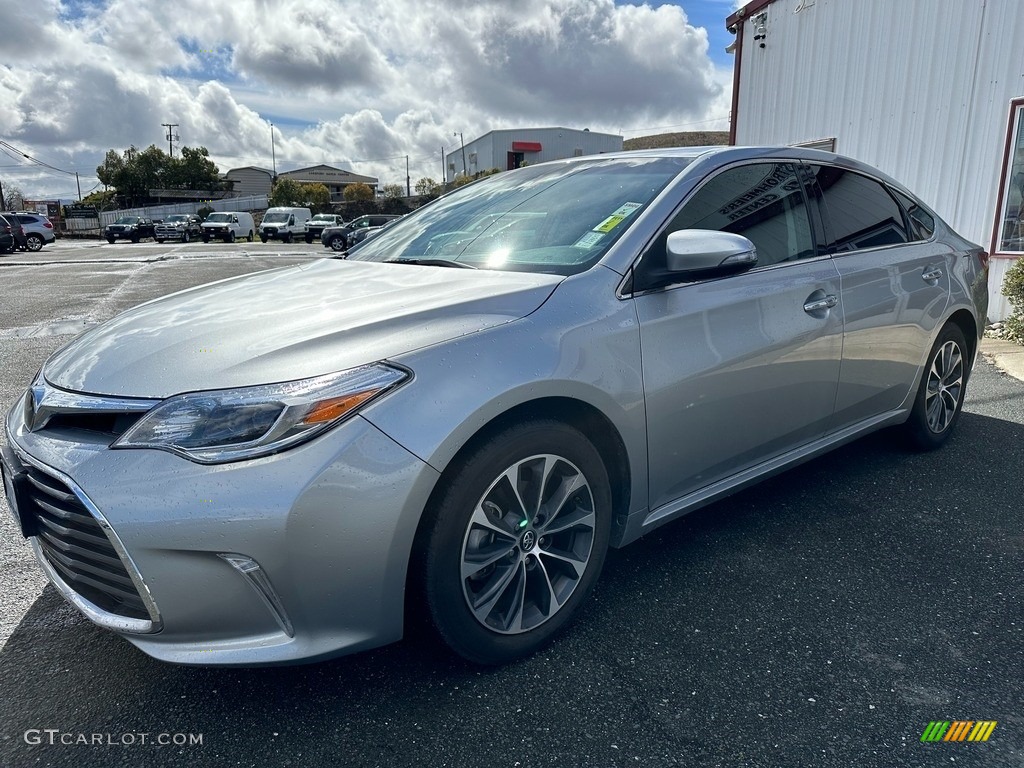 2017 Avalon XLE - Celestial Silver Metallic / Black photo #3