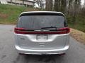 2023 Silver Mist Chrysler Pacifica Touring L  photo #7