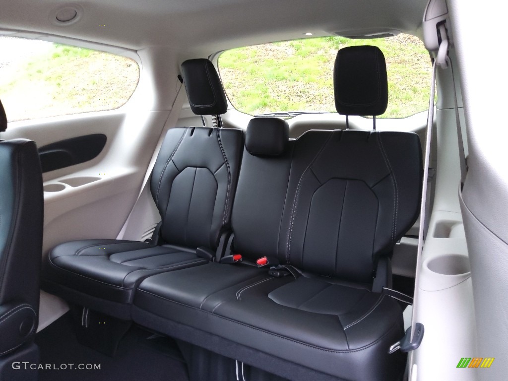2023 Chrysler Pacifica Touring L Rear Seat Photo #145731820