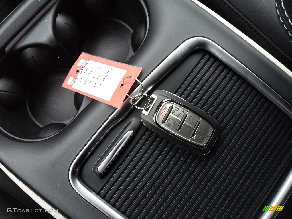 2023 Chrysler Pacifica Touring L Keys Photo #145732243