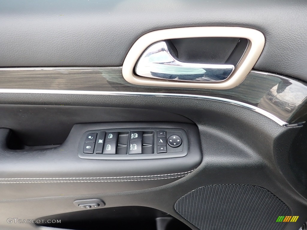 2014 Jeep Grand Cherokee Overland Door Panel Photos