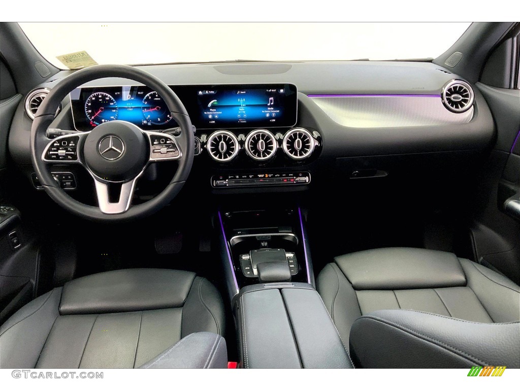 2021 GLA 250 4Matic - Night Black / Black photo #15