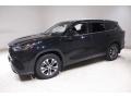 2021 Midnight Black Metallic Toyota Highlander XLE AWD  photo #3