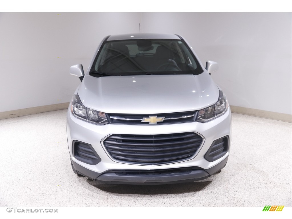 2020 Trax LS - Silver Ice Metallic / Jet Black photo #2
