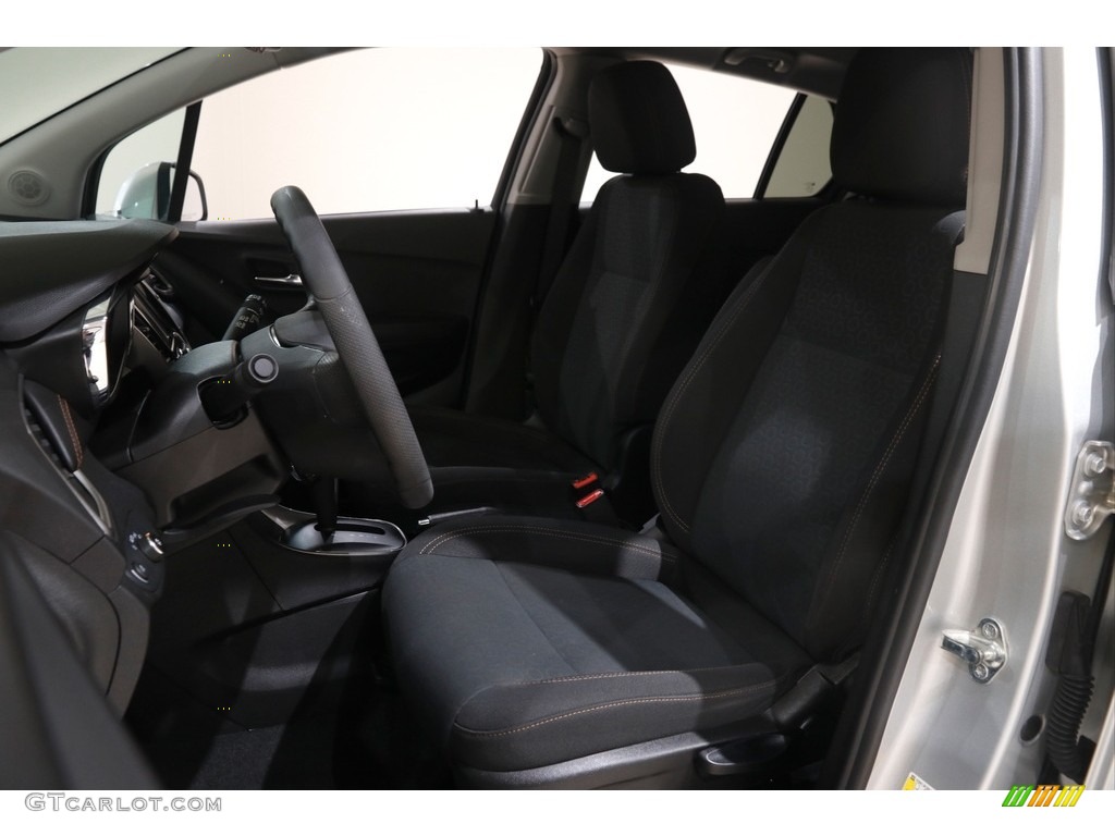 2020 Trax LS - Silver Ice Metallic / Jet Black photo #5