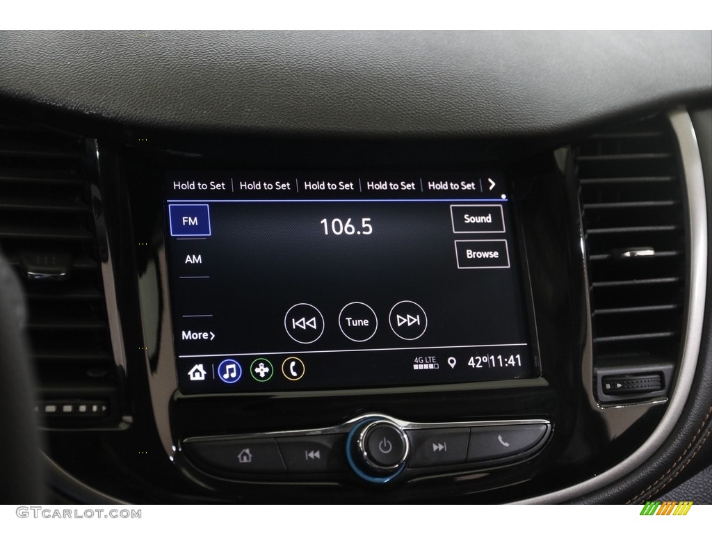2020 Trax LS - Silver Ice Metallic / Jet Black photo #8