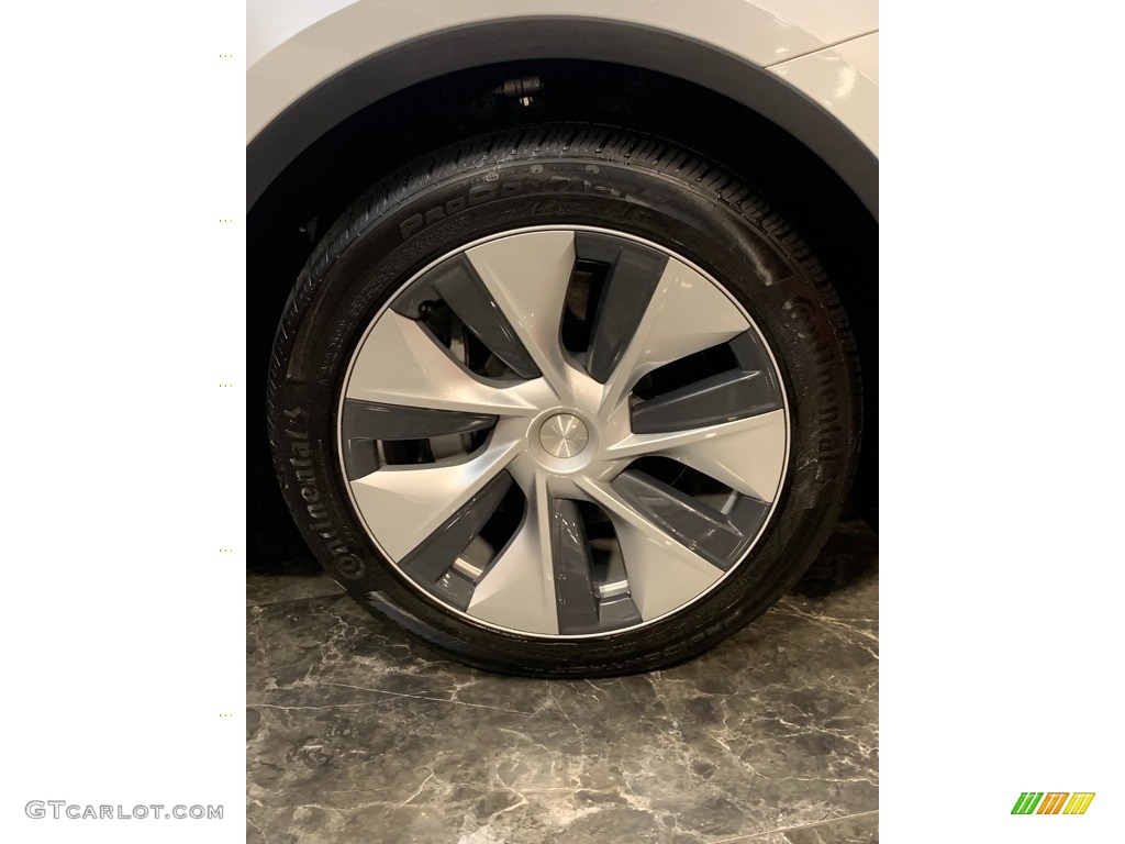 2022 Model Y Long Range AWD - Pearl White Multi-Coat / White/Black photo #7