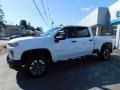 Summit White - Silverado 2500HD Custom Crew Cab 4x4 Photo No. 12