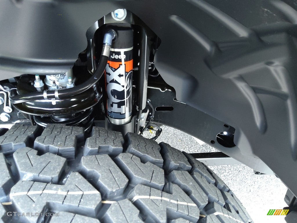 2023 Jeep Gladiator Mojave 4x4 Undercarriage Photos