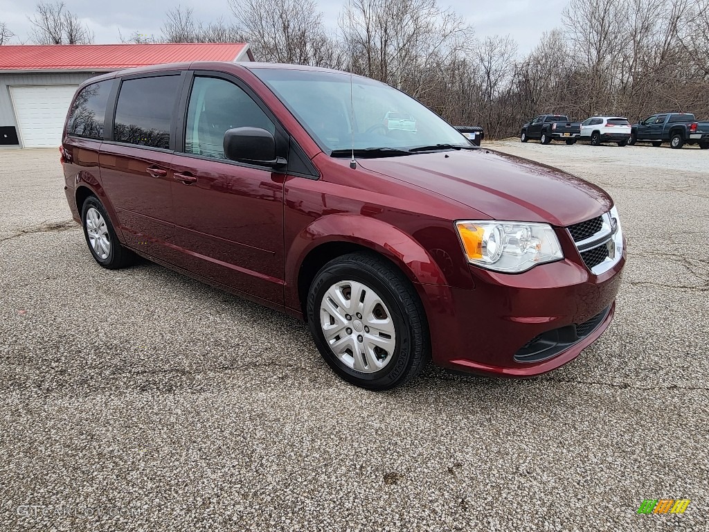 2017 Grand Caravan SE - Octane Red / Black/Light Graystone photo #21