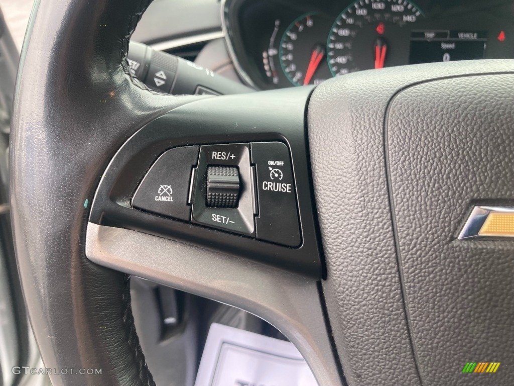 2019 Trax LT - Silver Ice Metallic / Jet Black/­Light Ash Gray photo #18