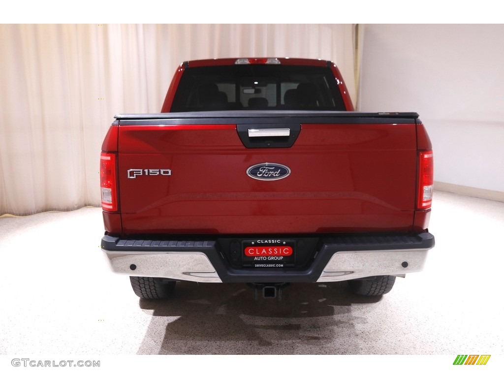 2017 F150 XLT SuperCrew 4x4 - Ruby Red / Earth Gray photo #21