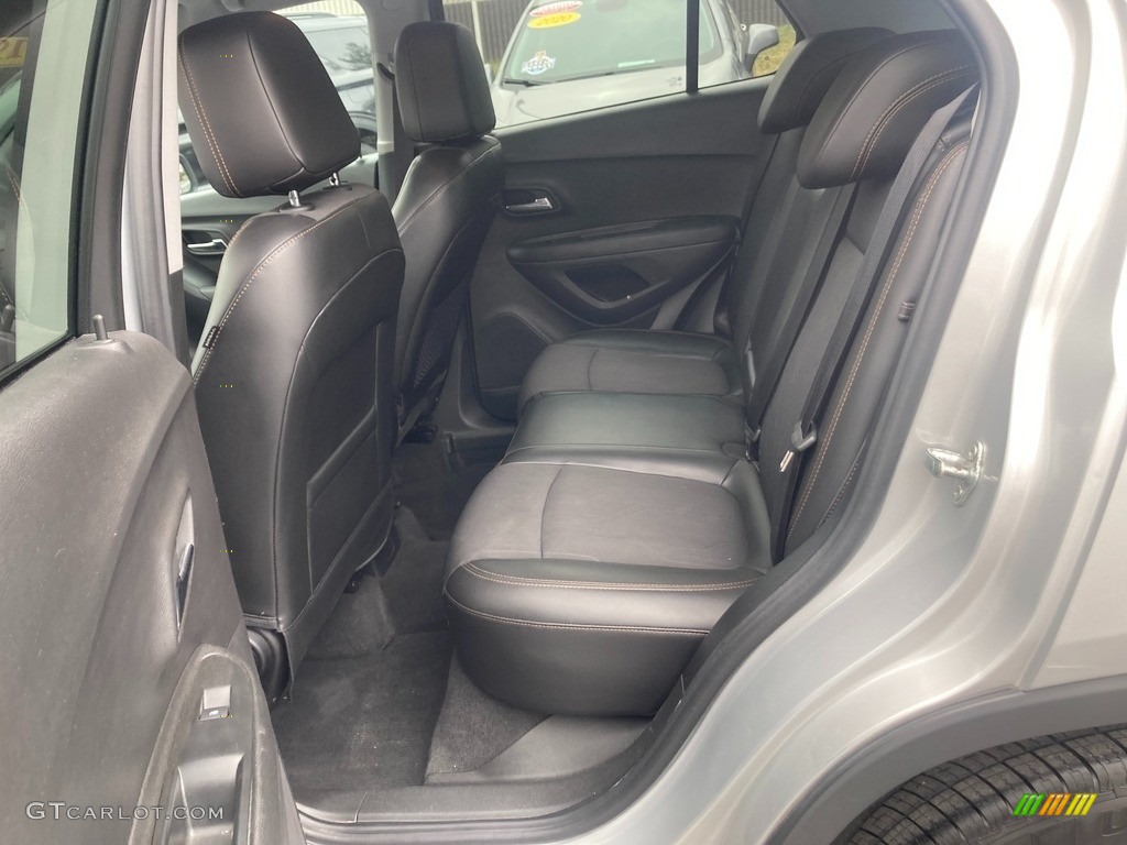 2019 Trax LT - Silver Ice Metallic / Jet Black/­Light Ash Gray photo #31