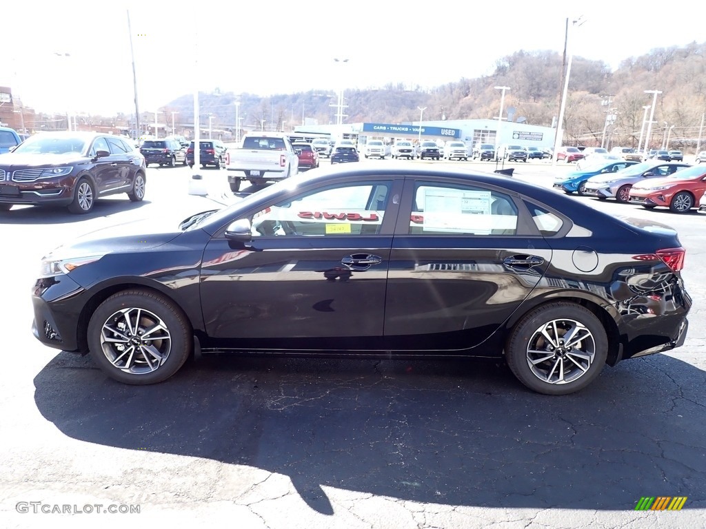 2023 Forte LXS - Aurora Black / Black photo #5