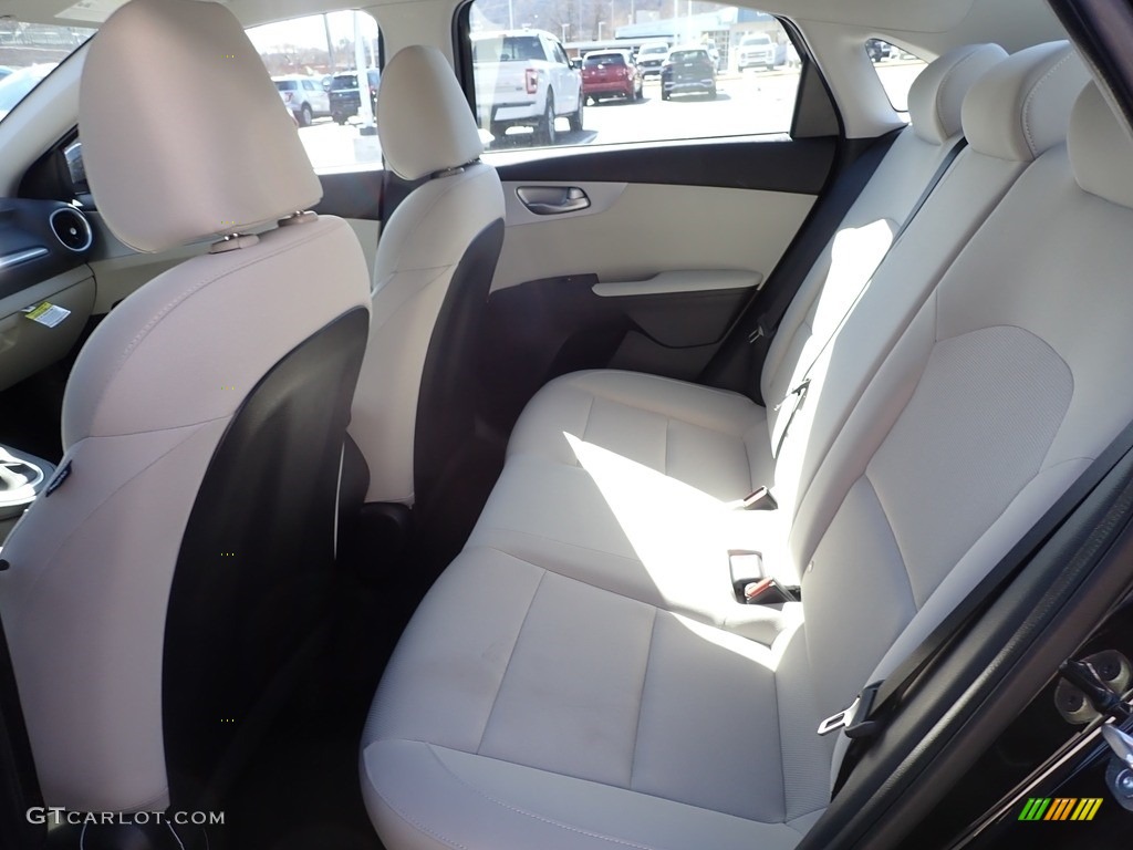 2023 Forte LXS - Aurora Black / Black photo #12