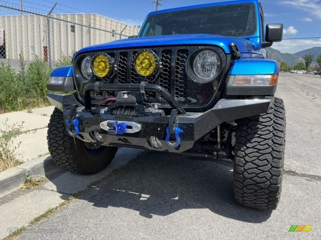 2022 Gladiator Willys 4x4 - Hydro Blue Pearl / Black photo #2